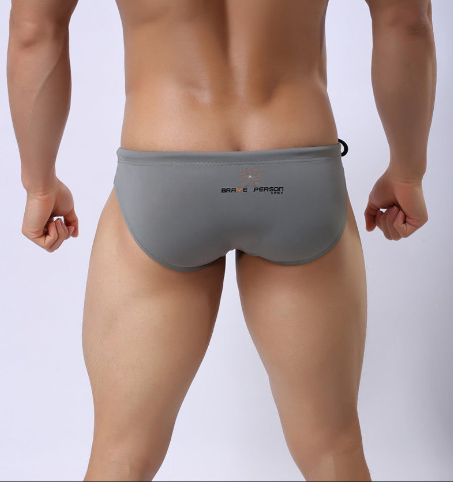 Men’s Solid color Classic Speedo